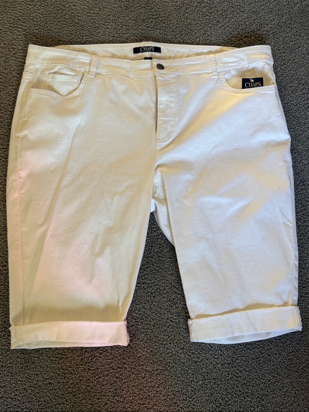 Chaps Rolled-Hem Bermuda Shorts, White. 5 Pocket. Size 20W